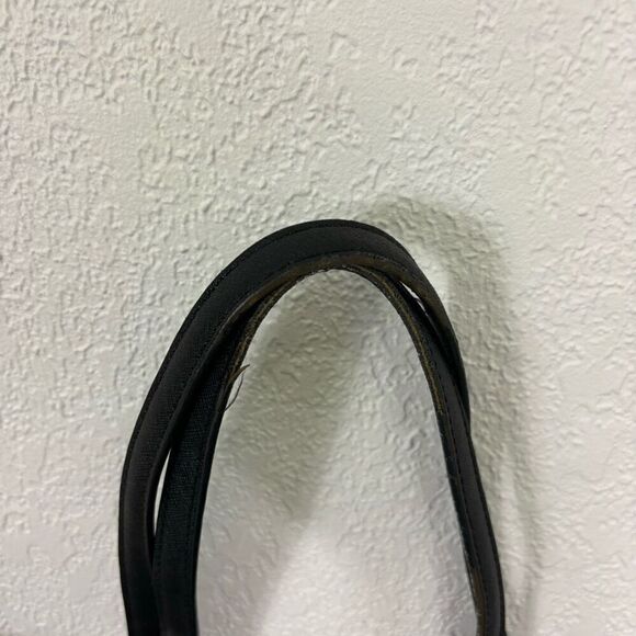 Michael Kors Black Large Leather Tote Bag - Picture 4 of 9